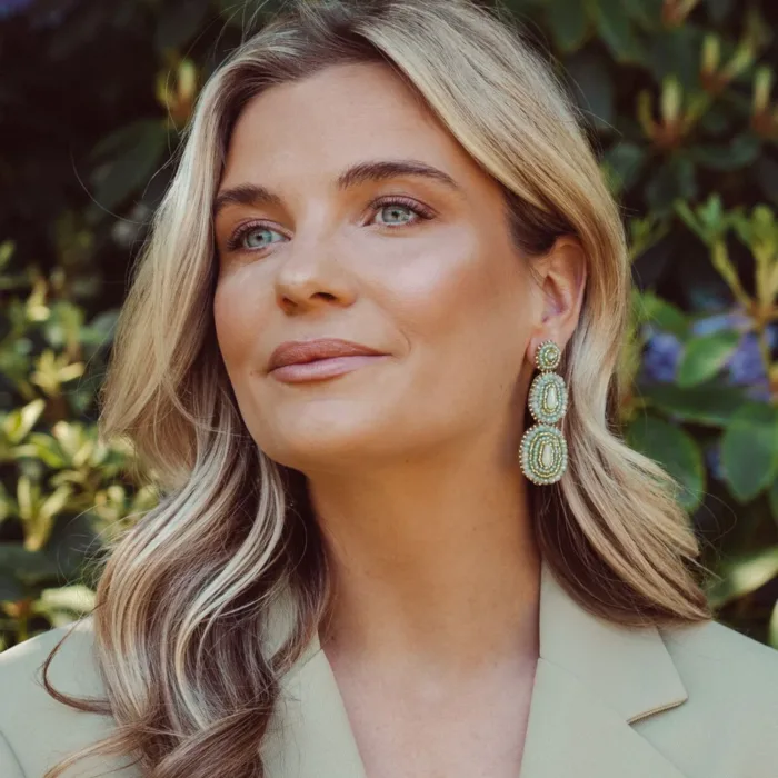 Ella Shine Earrings - sage - Afbeelding 2